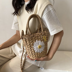 Small Daisy Straw Bag Women Shoulder Bags Handmade